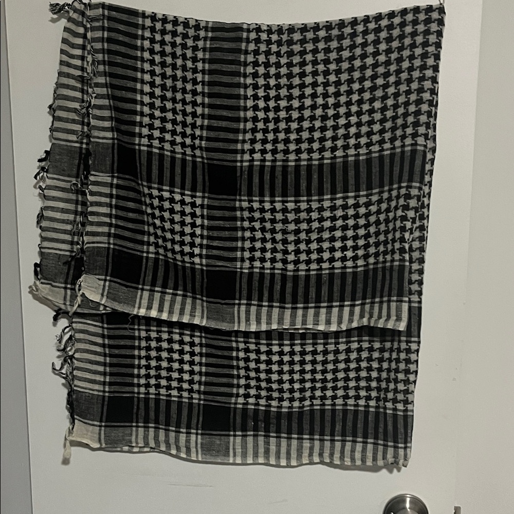 Black and White Checkered Scarf
